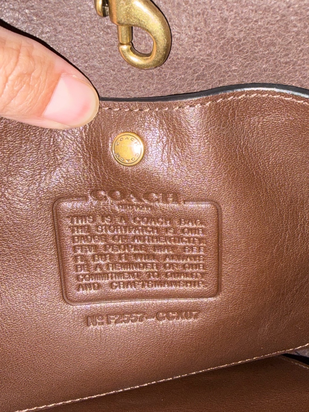 Coach Maple Bleeker Bucket bag Crossbody with Gold Hardware - Picture 5 of 6